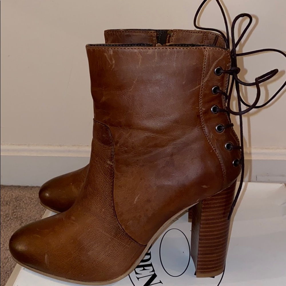 Steve Madden brown boots - Picture 3 of 6